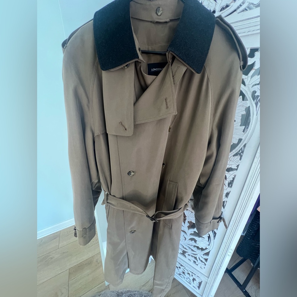 London Fog Men's Classic Brown Trench Coat